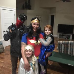 Meet your Posher, Crystal